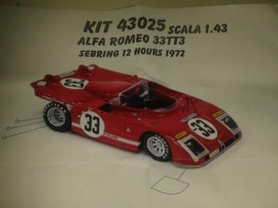 Kit Alfa Romeo 33 TT 3 12 Hrs Sebring 1972 # 33 Vaccarella / Hezemans - Resin Kit 1:43